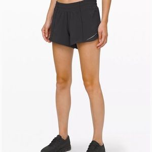 Lululemon hotty hot short